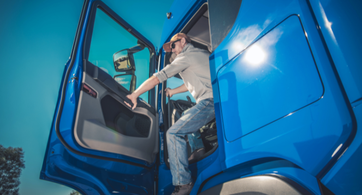 5 Tips To Improve Truck Driver Retention Blog Header